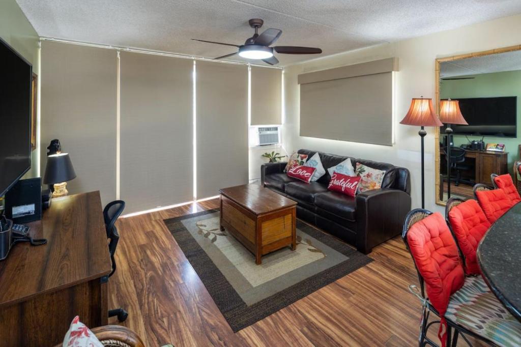 Heart Of Waikiki,1Bdrm,Free Parking, Wifi,No Resort Fees,Youtube,Netflix ! Гонолулу Экстерьер фото