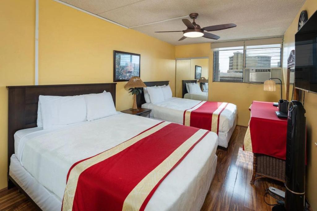Heart Of Waikiki,1Bdrm,Free Parking, Wifi,No Resort Fees,Youtube,Netflix ! Гонолулу Экстерьер фото