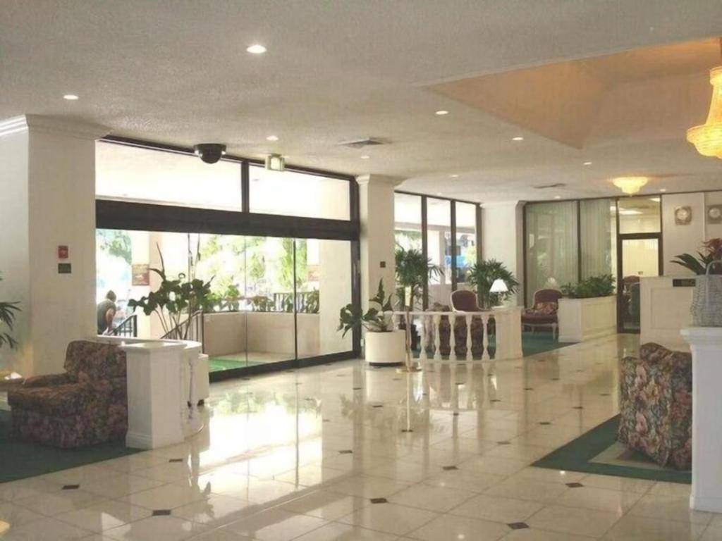 Heart Of Waikiki,1Bdrm,Free Parking, Wifi,No Resort Fees,Youtube,Netflix ! Гонолулу Экстерьер фото