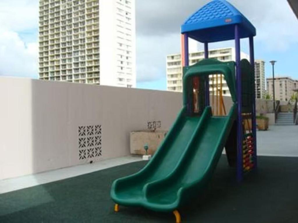 Heart Of Waikiki,1Bdrm,Free Parking, Wifi,No Resort Fees,Youtube,Netflix ! Гонолулу Экстерьер фото