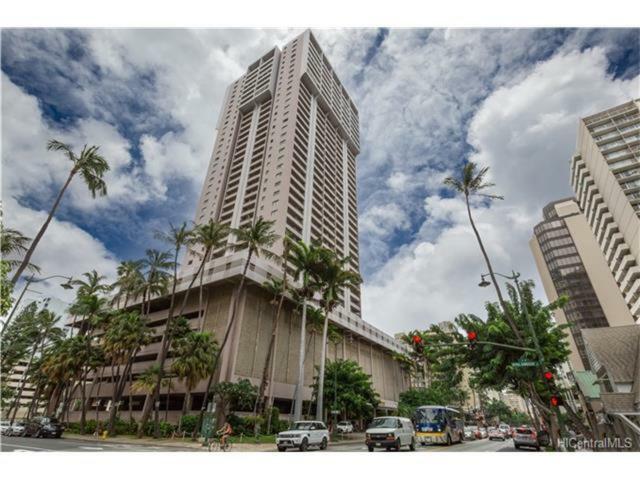 Heart Of Waikiki,1Bdrm,Free Parking, Wifi,No Resort Fees,Youtube,Netflix ! Гонолулу Экстерьер фото