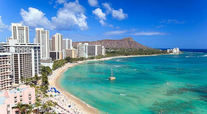 Heart Of Waikiki,1Bdrm,Free Parking, Wifi,No Resort Fees,Youtube,Netflix ! Гонолулу Экстерьер фото