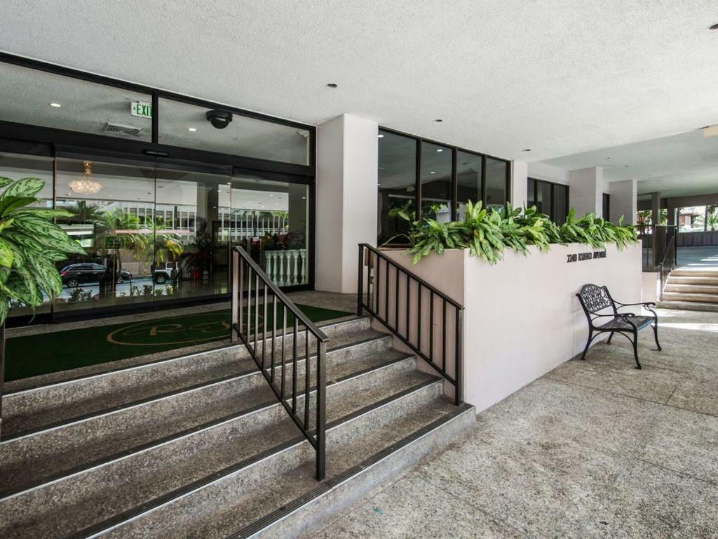 Heart Of Waikiki,1Bdrm,Free Parking, Wifi,No Resort Fees,Youtube,Netflix ! Гонолулу Экстерьер фото
